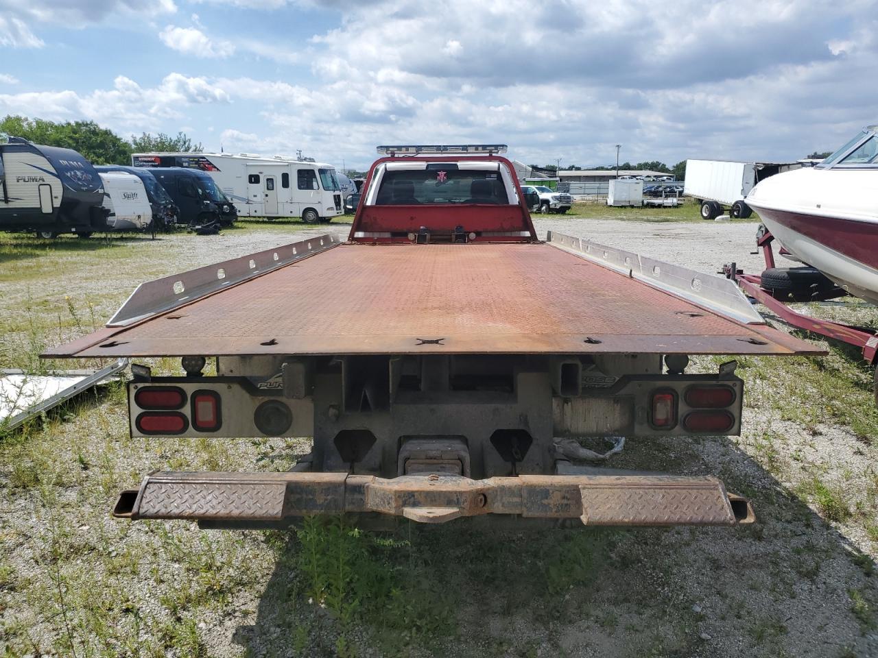 2018 Ram 5500 - Image 6