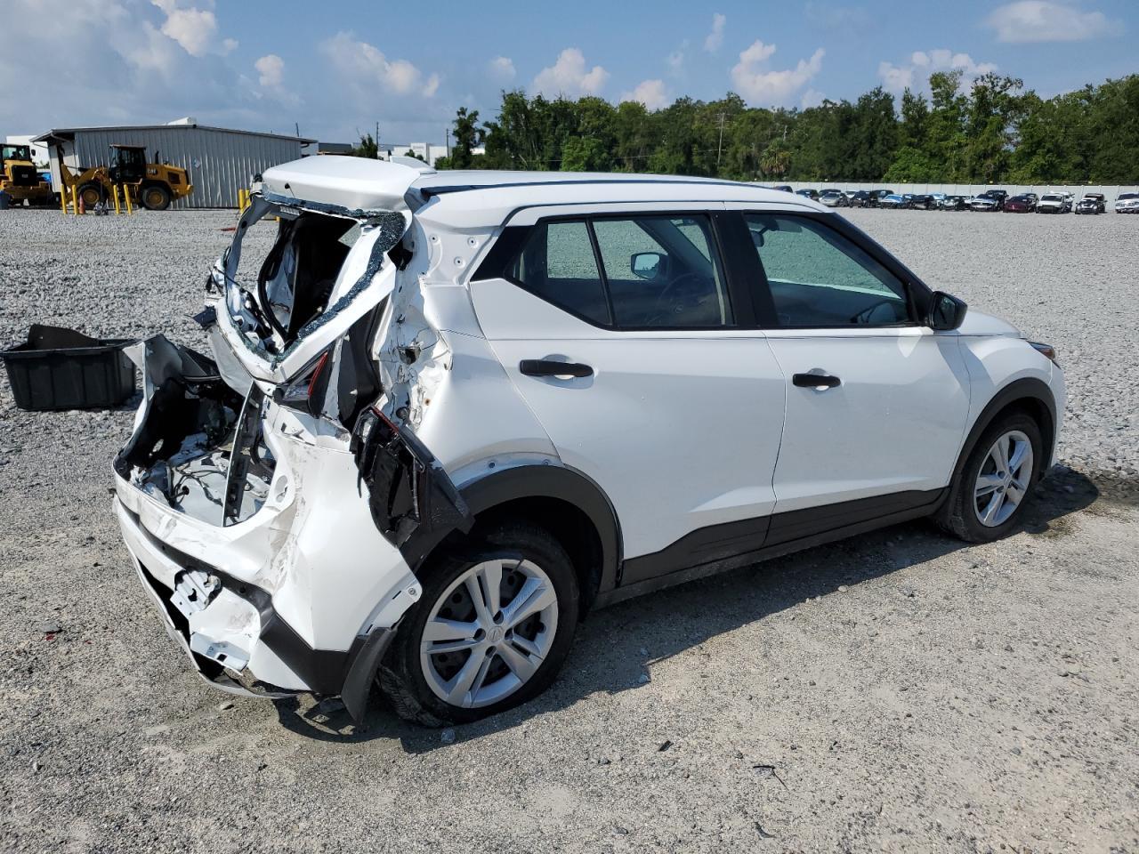 2024 Nissan Kicks S - Фото 3