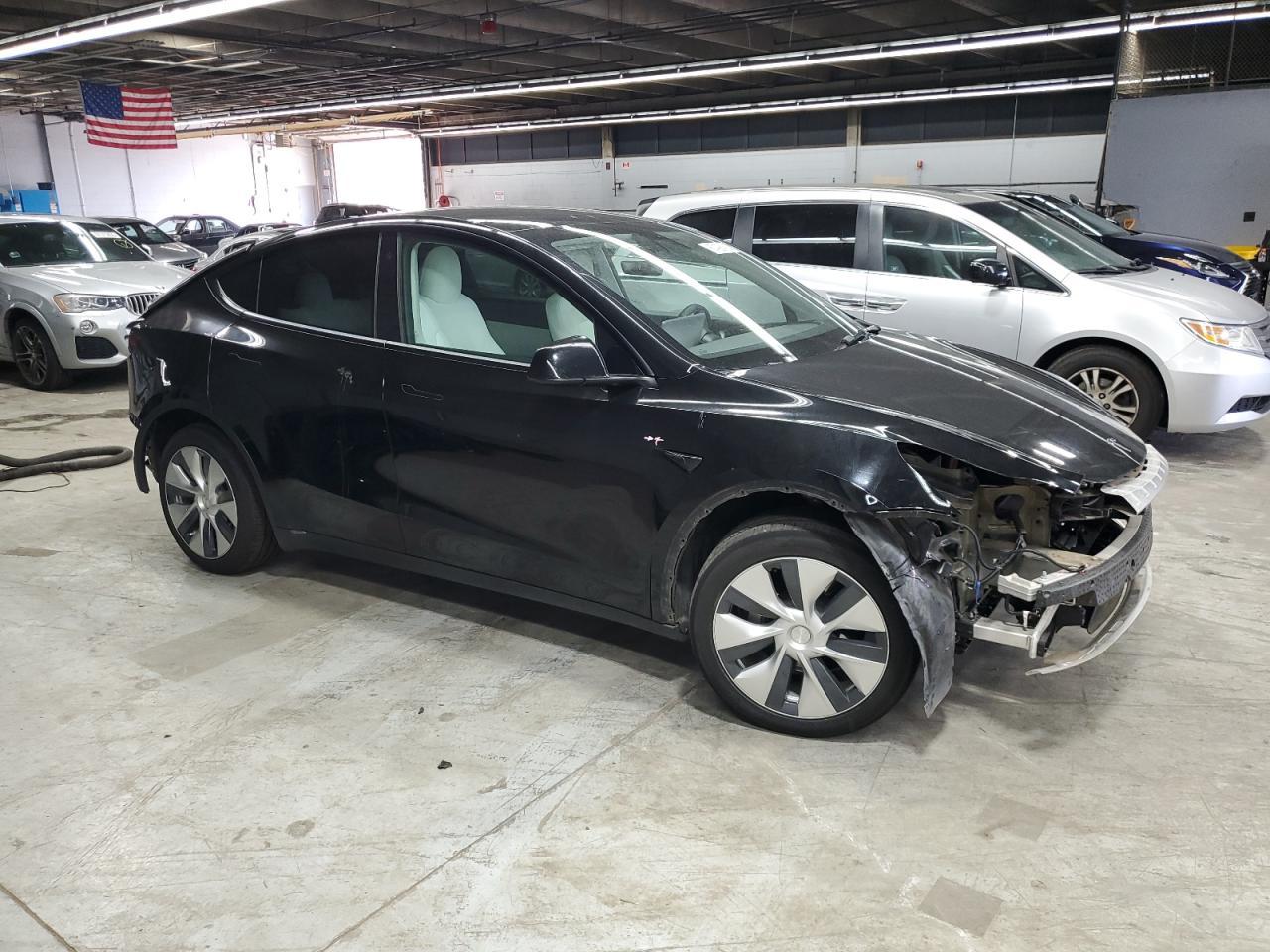 2021 Tesla Model Y - Image 4