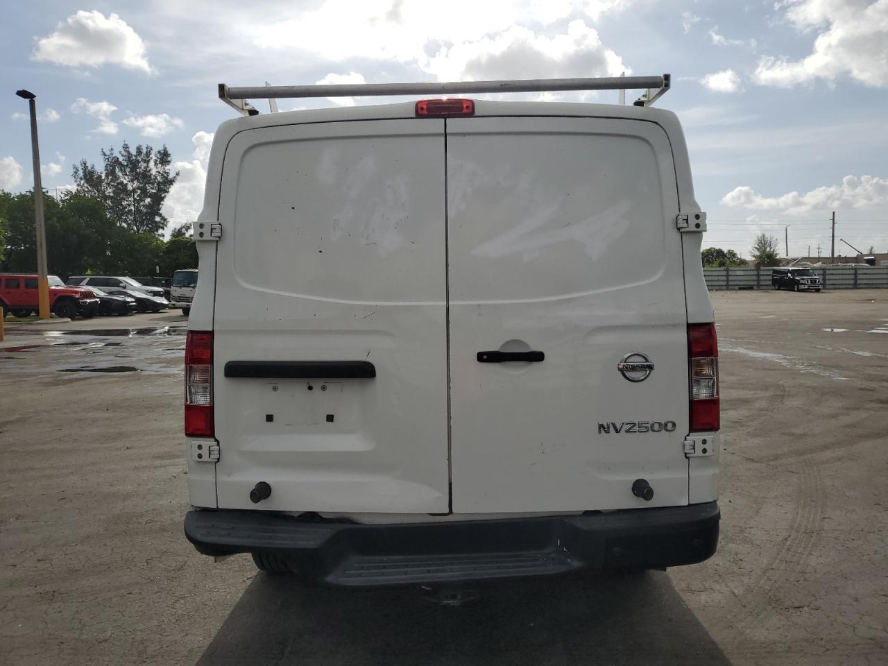 2017 Nissan Nv 1500 S - Фото 6