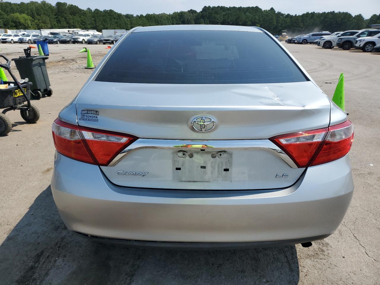 2015 Toyota Camry Le - Фото 6