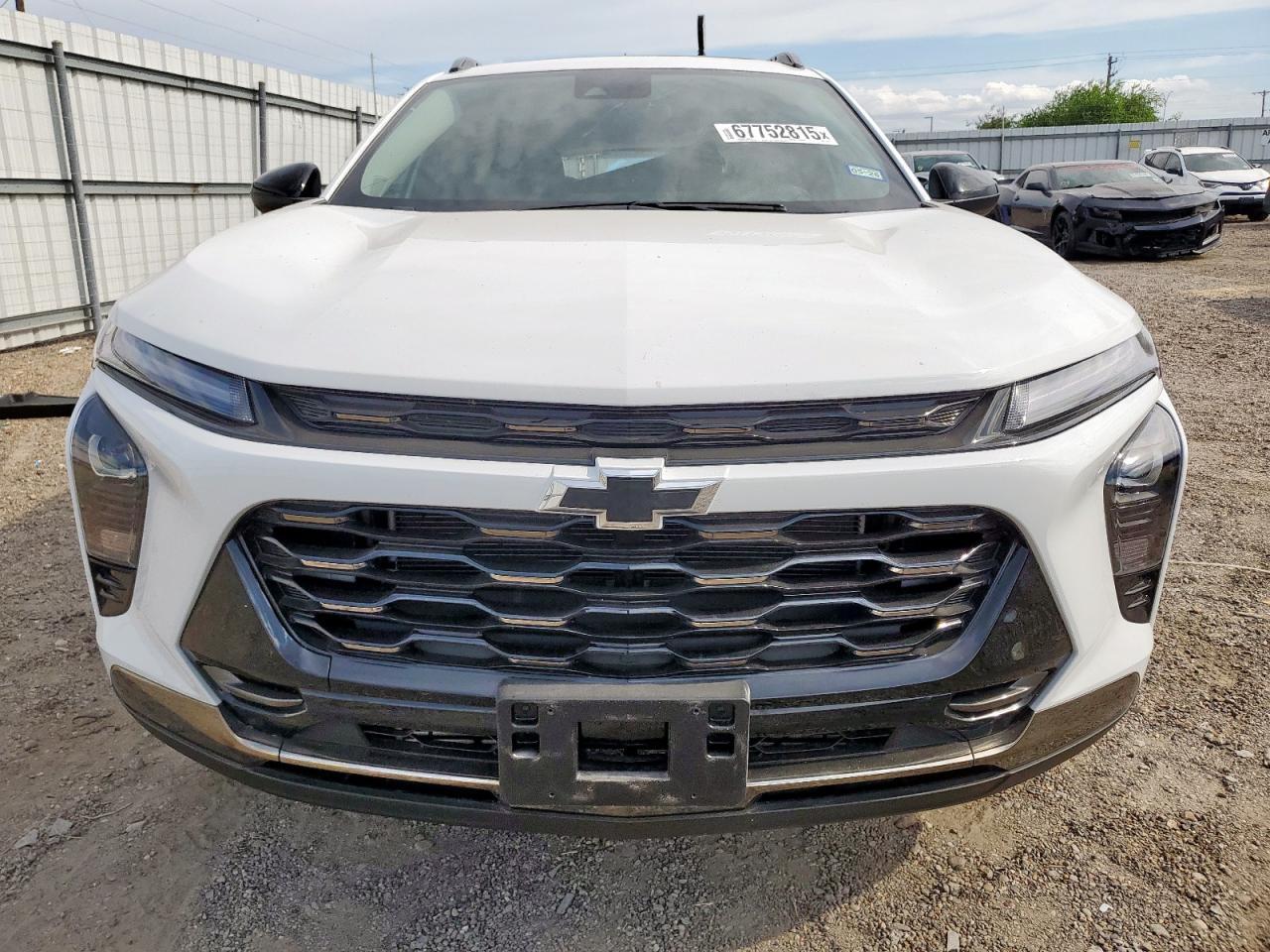 2025 Chevrolet Trax Activ - Image 5