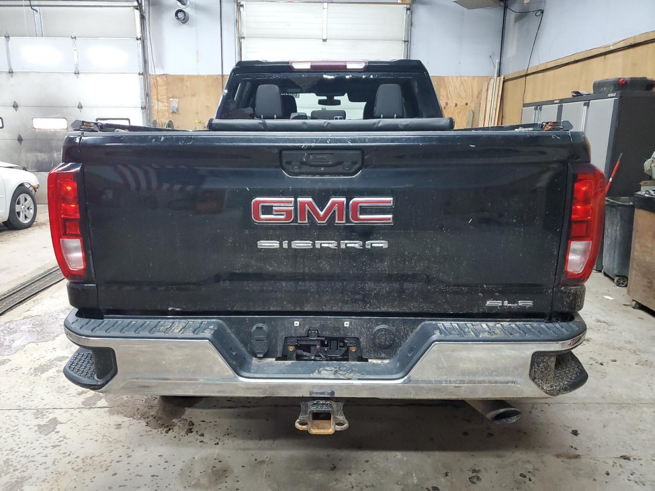 2020 GMC Sierra K2500 Sle - Фото 6