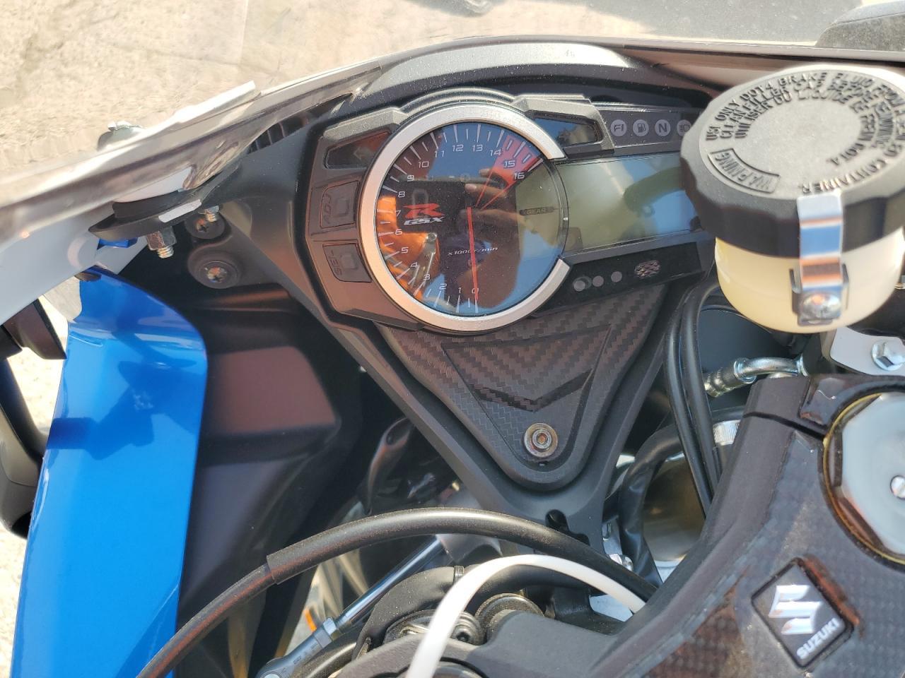 2025 Suzuki Gsx-R750 - Image 7