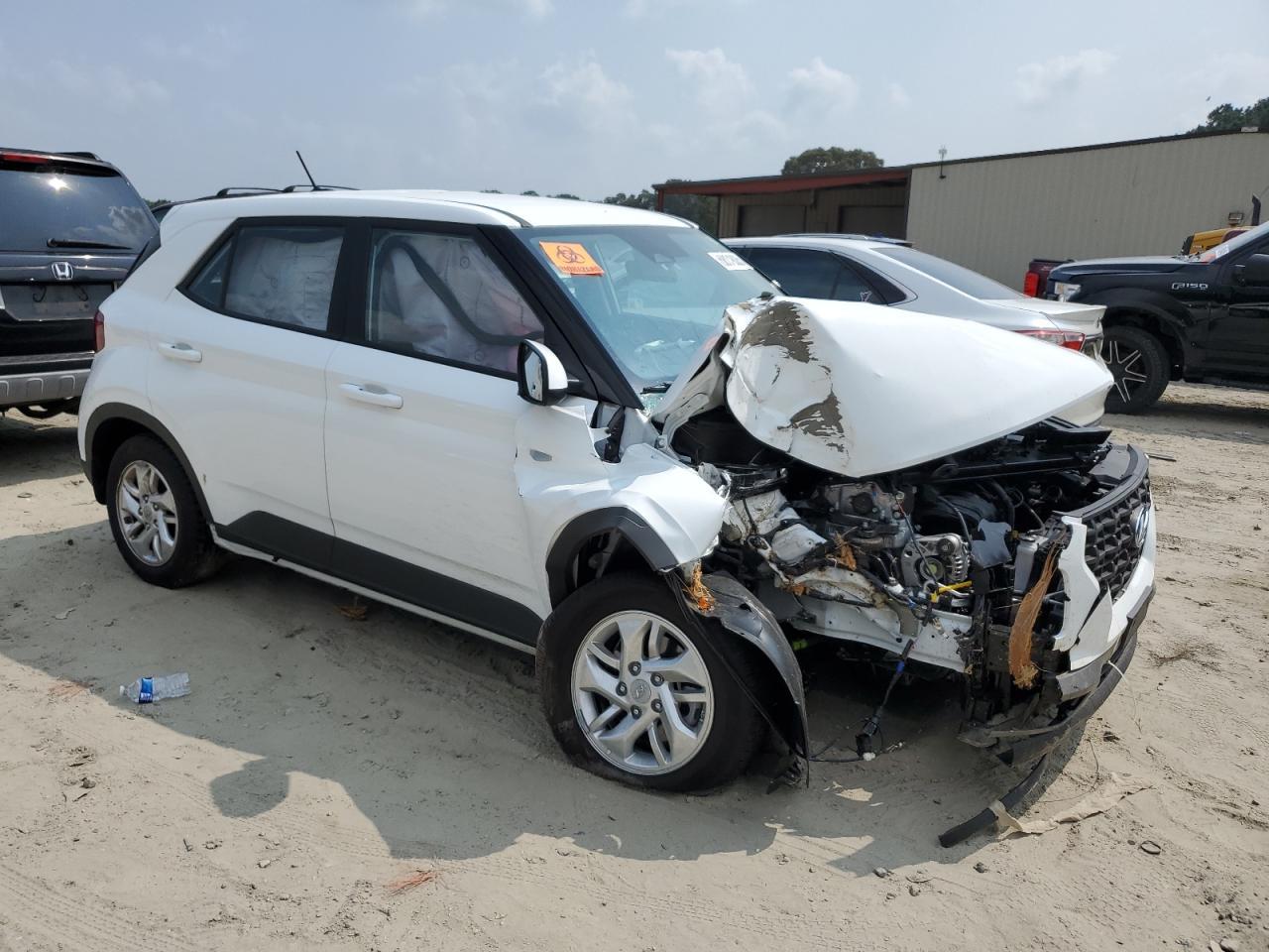 2025 Hyundai Venue Se - Фото 4