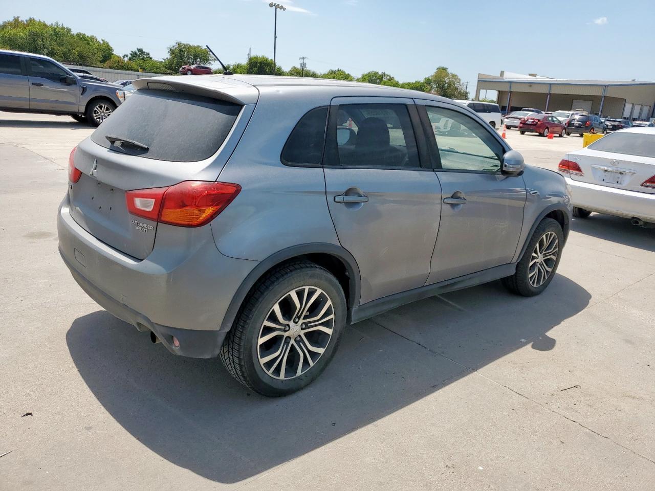 2016 Mitsubishi Outlander Sport Es - Фото 3
