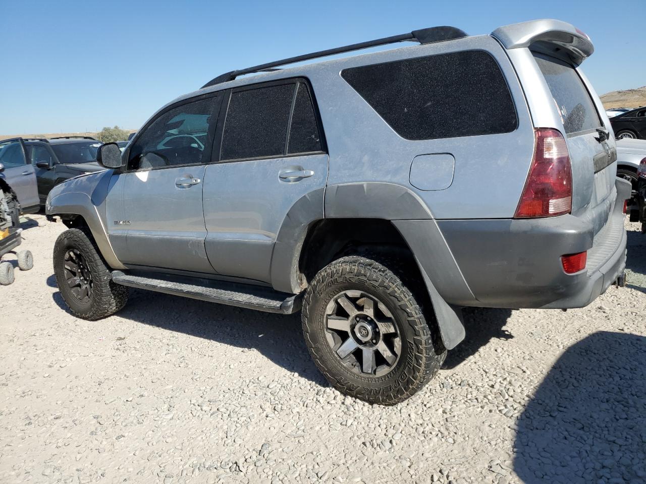2003 Toyota 4Runner Sr5 Sr5 - Фото 2