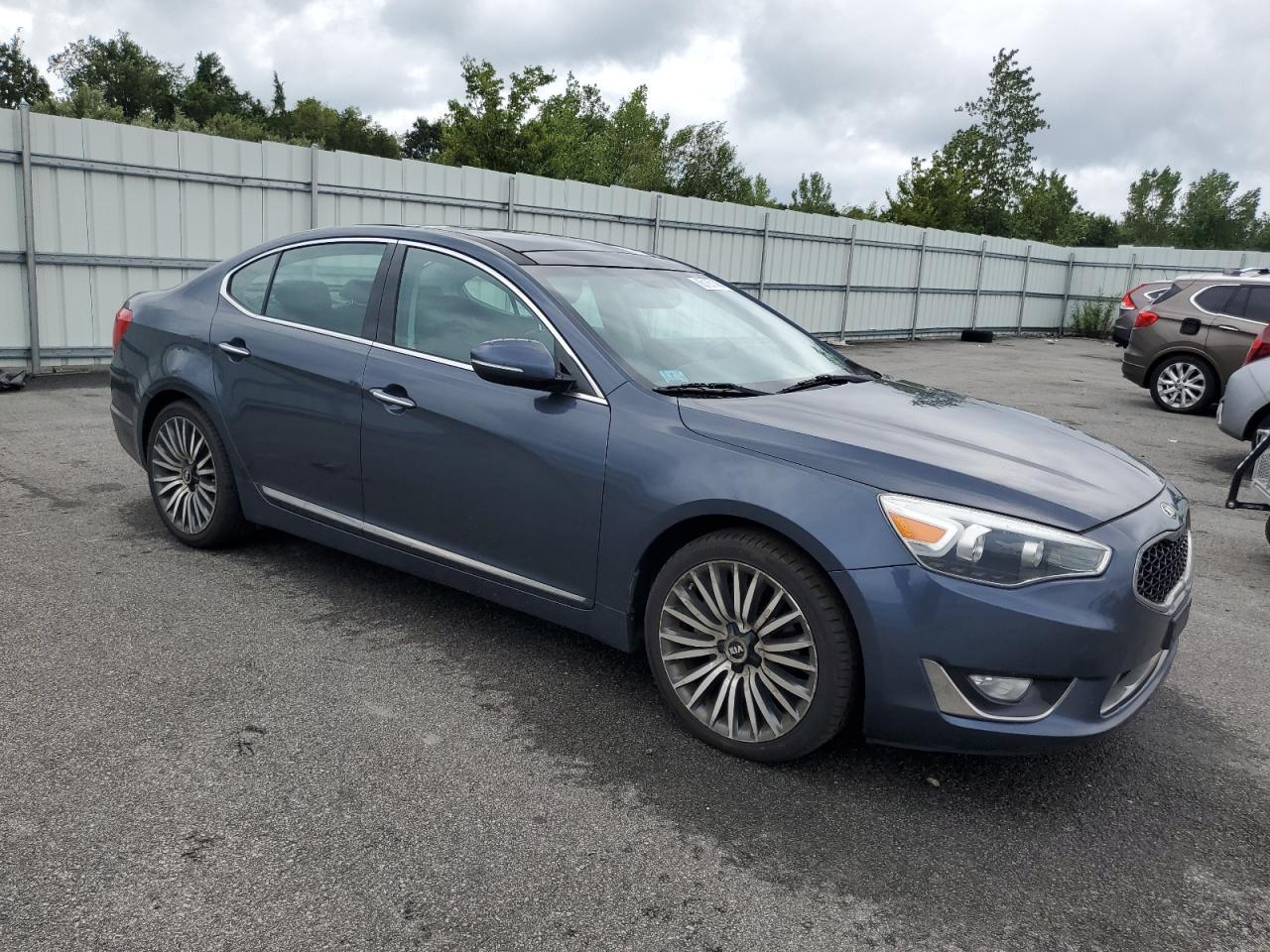 2015 Kia Cadenza Premium - Image 4