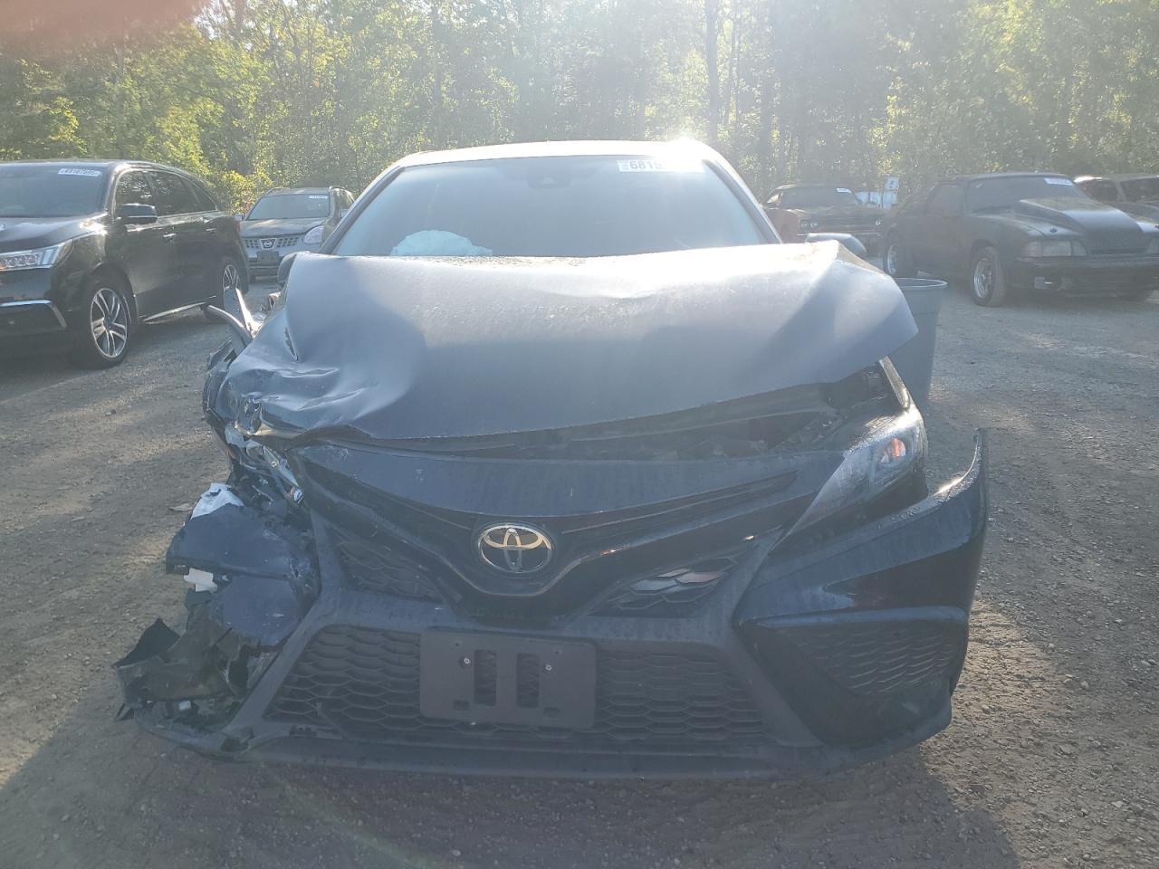 2023 Toyota Camry Se Night Shade - Image 5