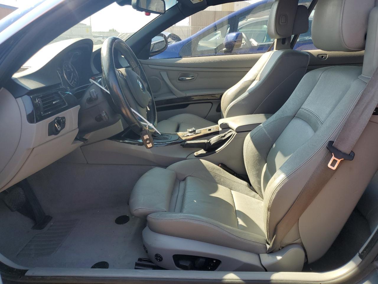 2010 BMW 335 I - Фото 7
