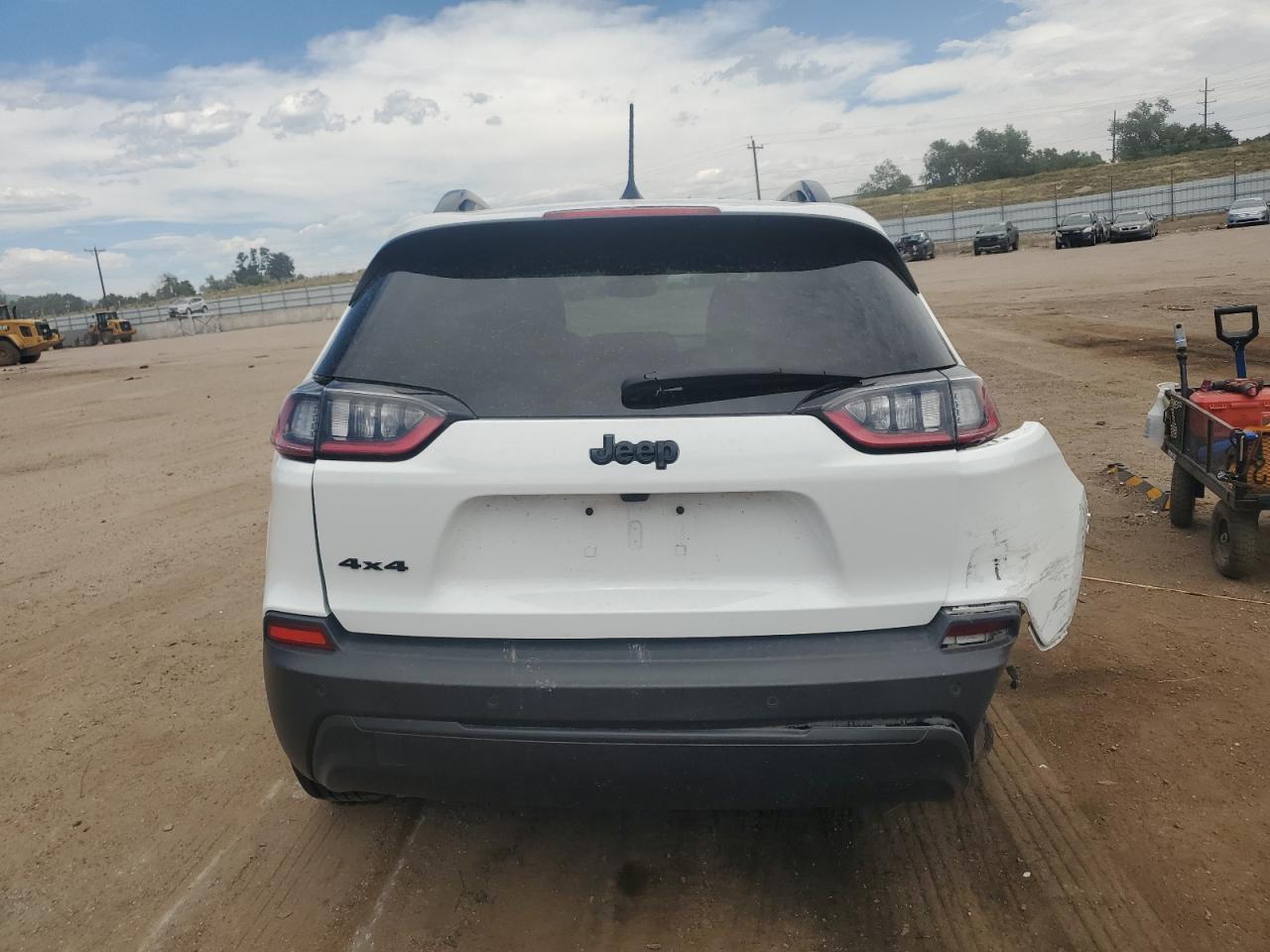 2023 Jeep Cherokee Altitude Lux - Image 6
