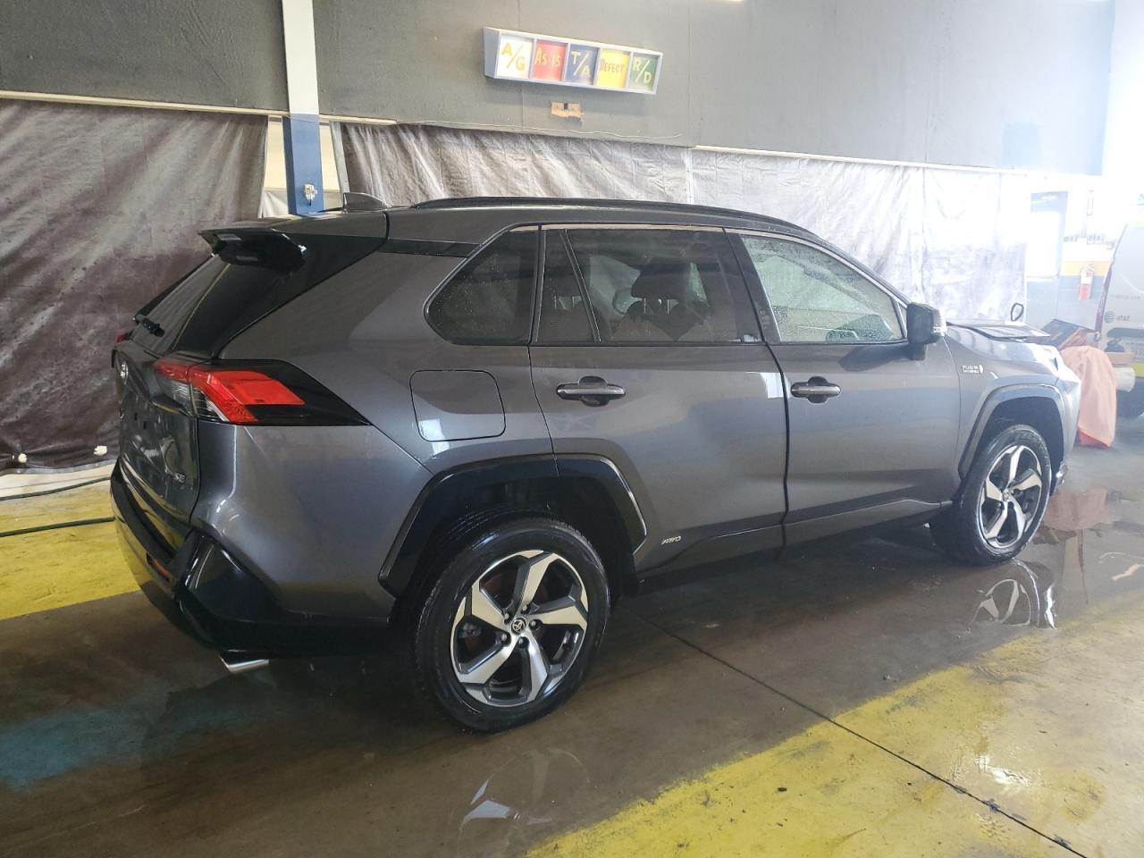 2022 Toyota Rav4 Prime Se - Фото 3