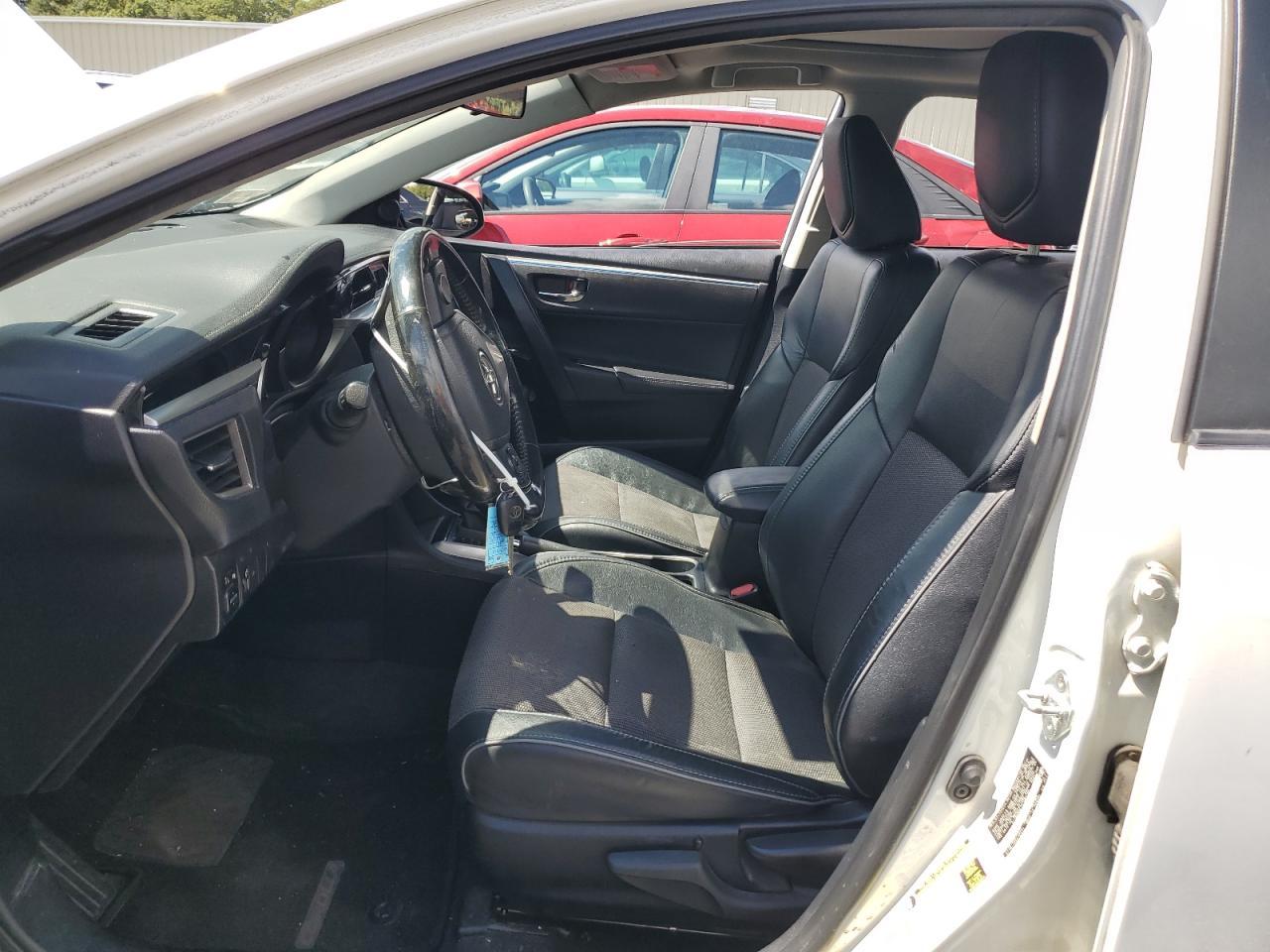 2015 Toyota Corolla L - Фото 7