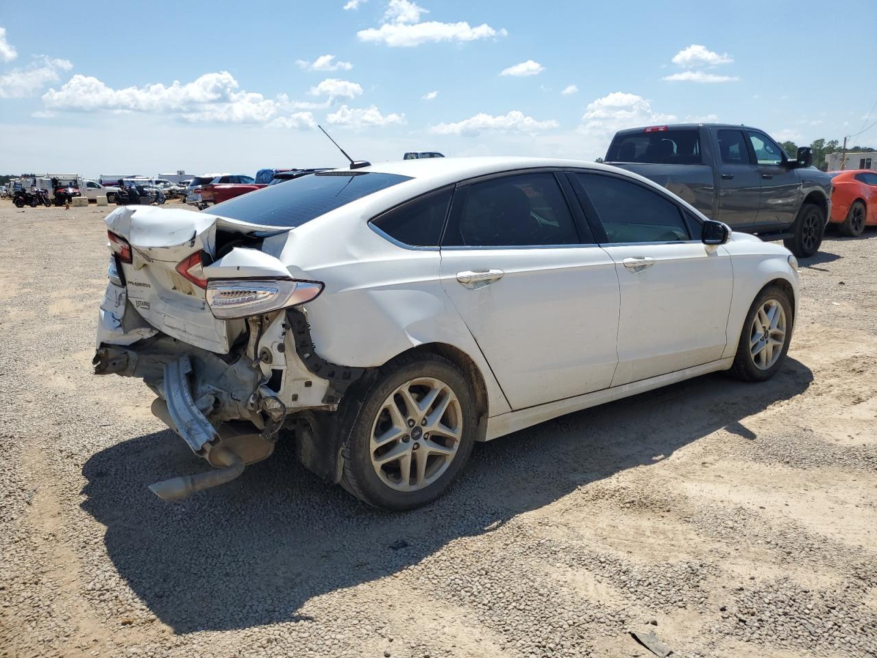 2016 Ford Fusion Se - Image 3