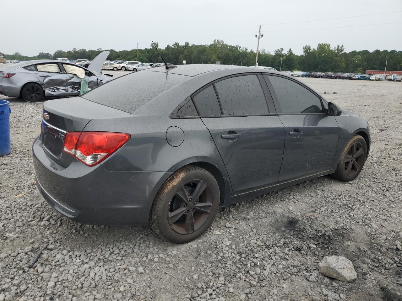 2013 Chevrolet Cruze Ls - Image 3