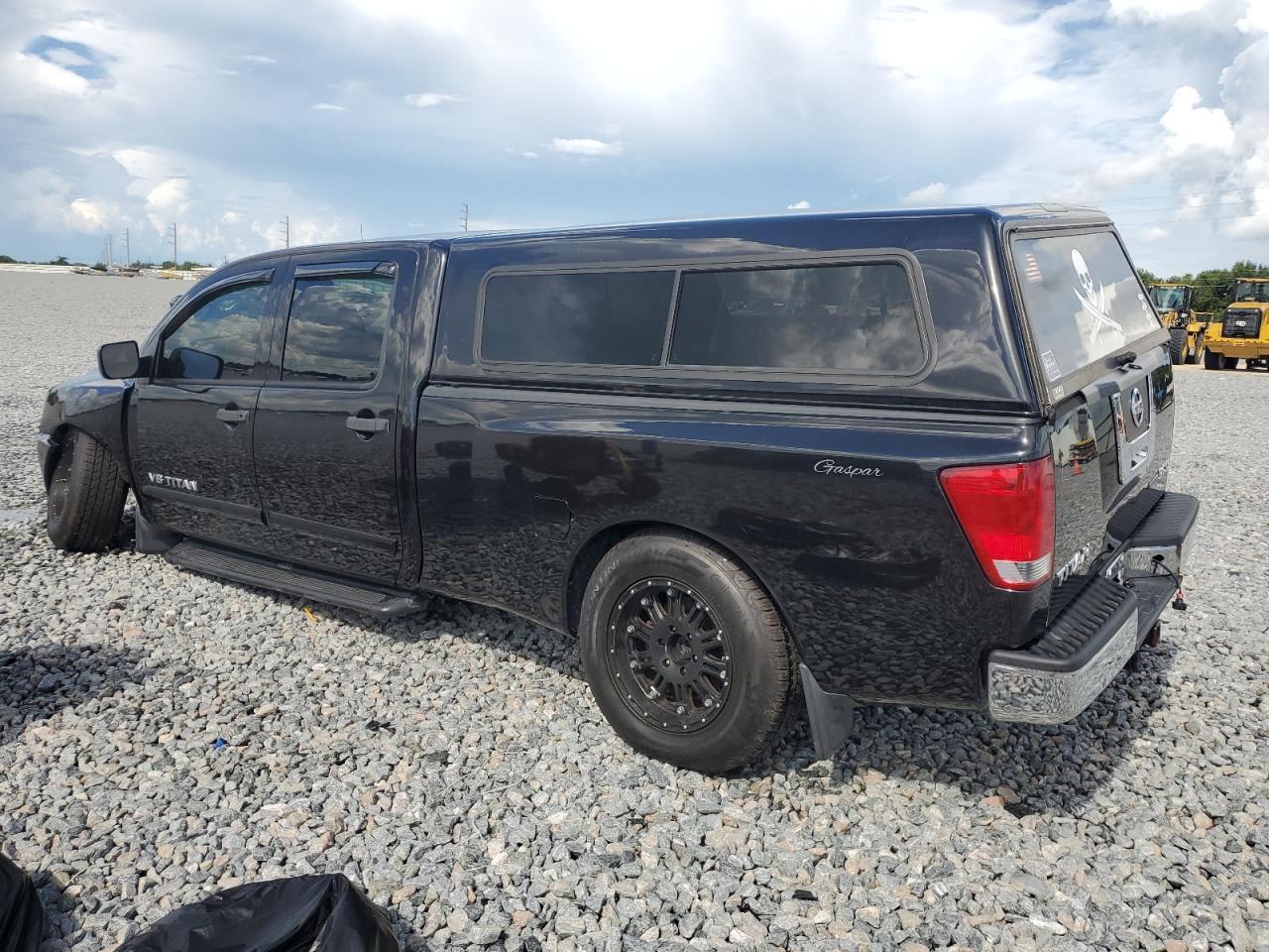 2010 Nissan Titan Xe - Фото 2