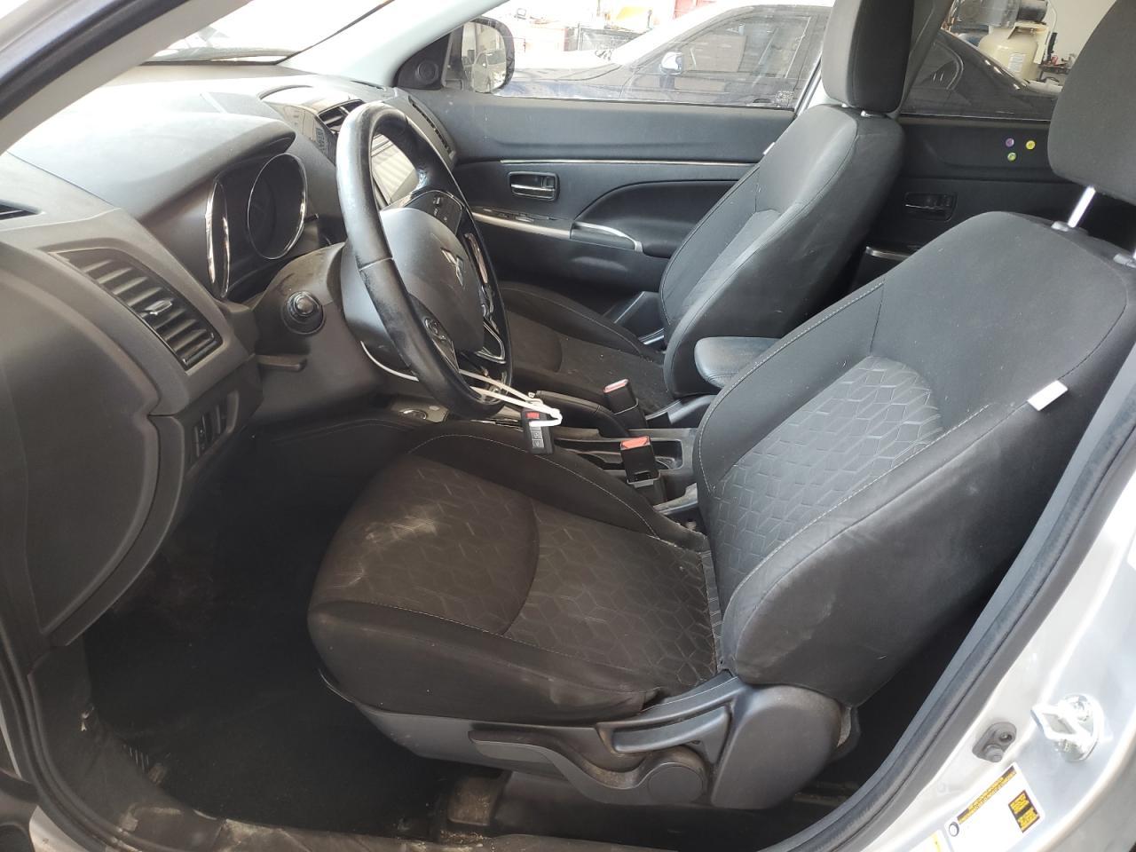 2020 Mitsubishi Outlander Sport Es - Image 7