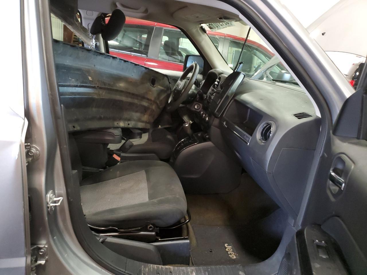 2016 Jeep Patriot Sport - Фото 7