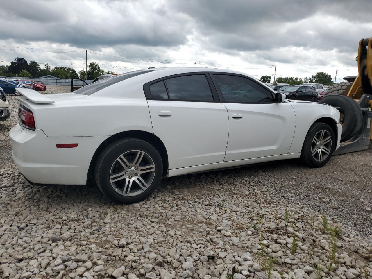 2014 Dodge Charger Sxt - Фото 3