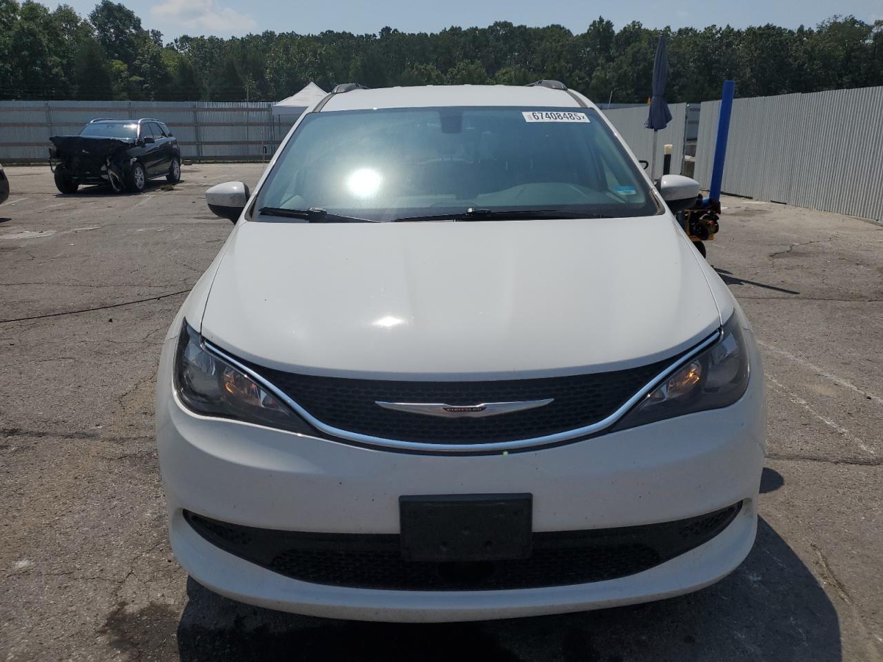 2021 Chrysler Voyager Lxi - Фото 5