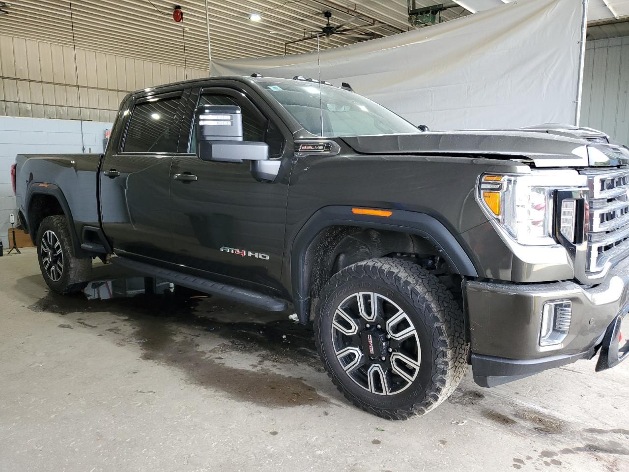 2022 GMC Sierra K2500 At4 - Фото 4