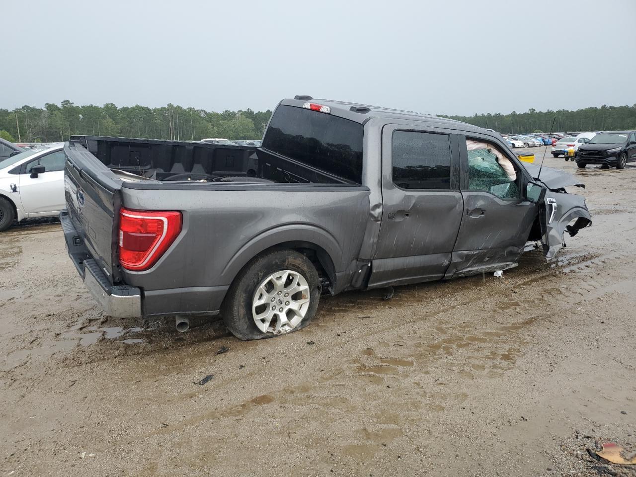 2023 Ford F150 Supercrew - Image 3