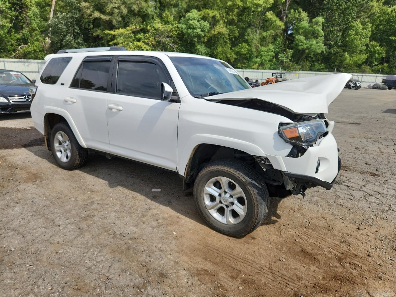 2018 Toyota 4Runner Sr5 - Image 4