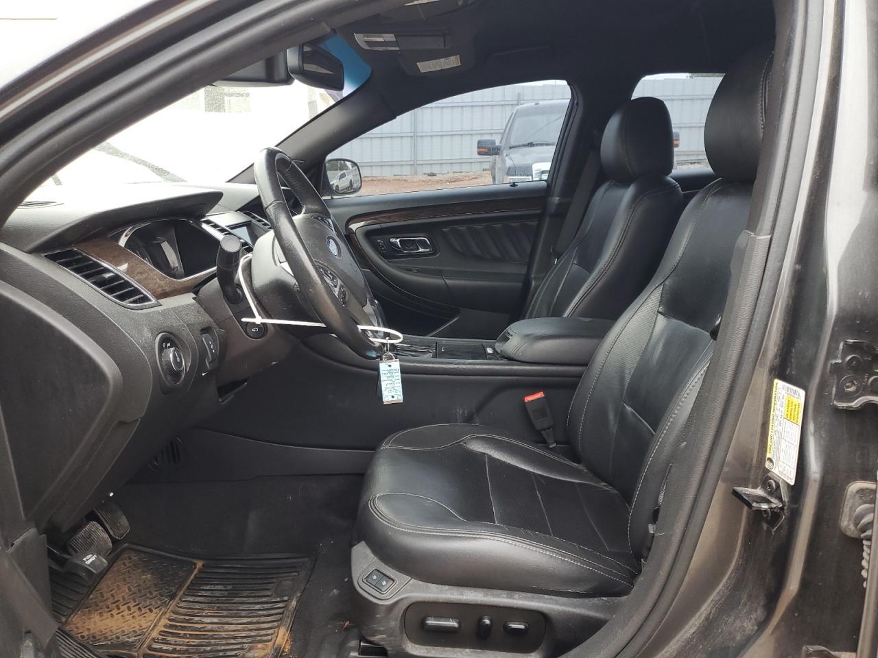 2019 Ford Taurus Limited - Image 7
