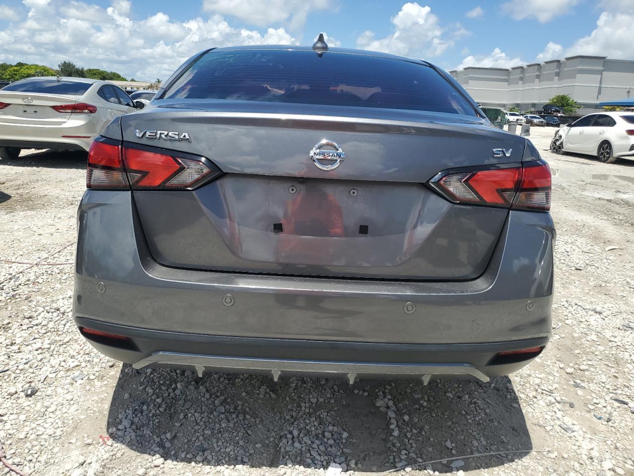 2020 Nissan Versa Sv - Фото 6