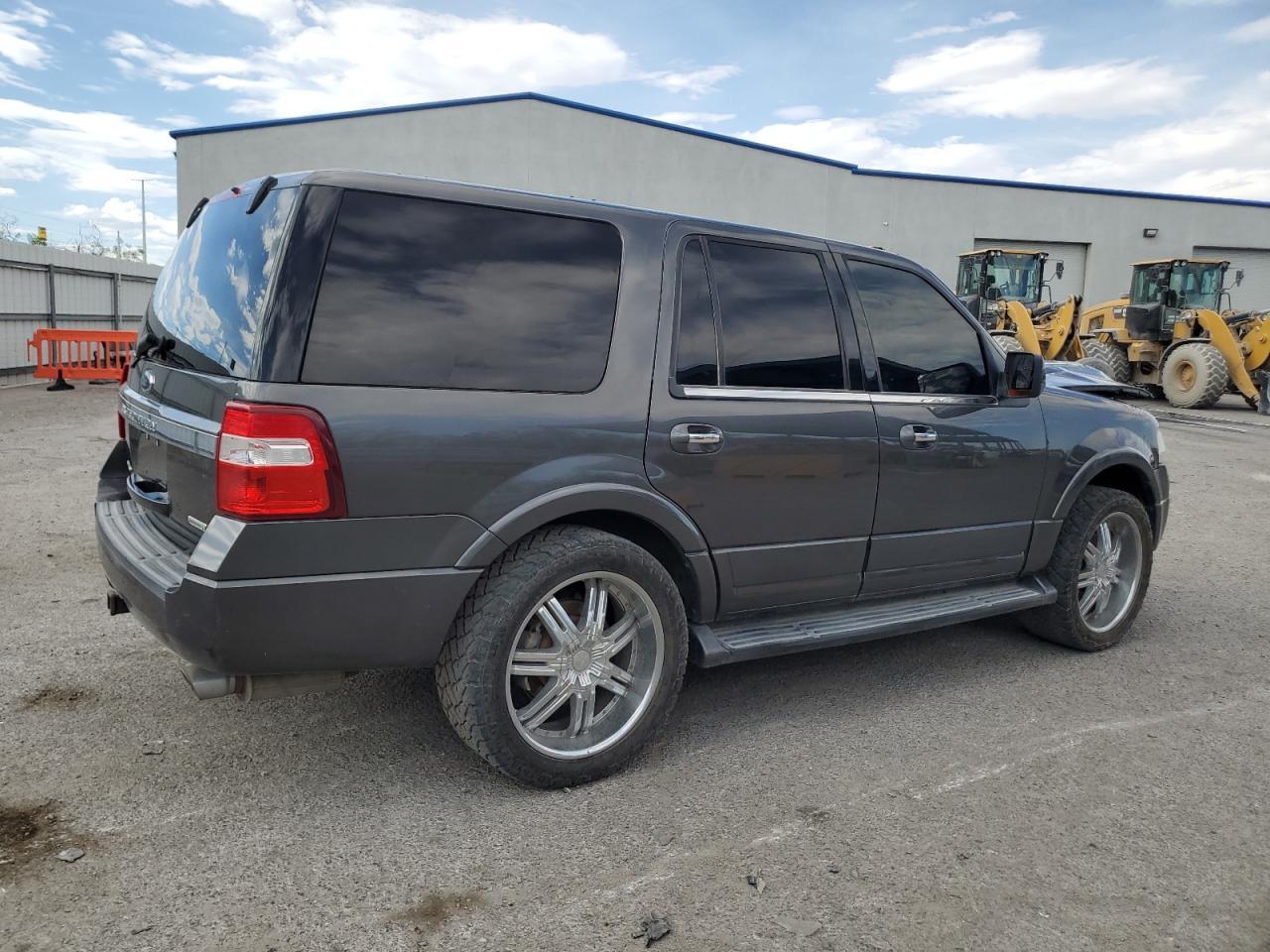 2017 Ford Expedition Limited - Image 3