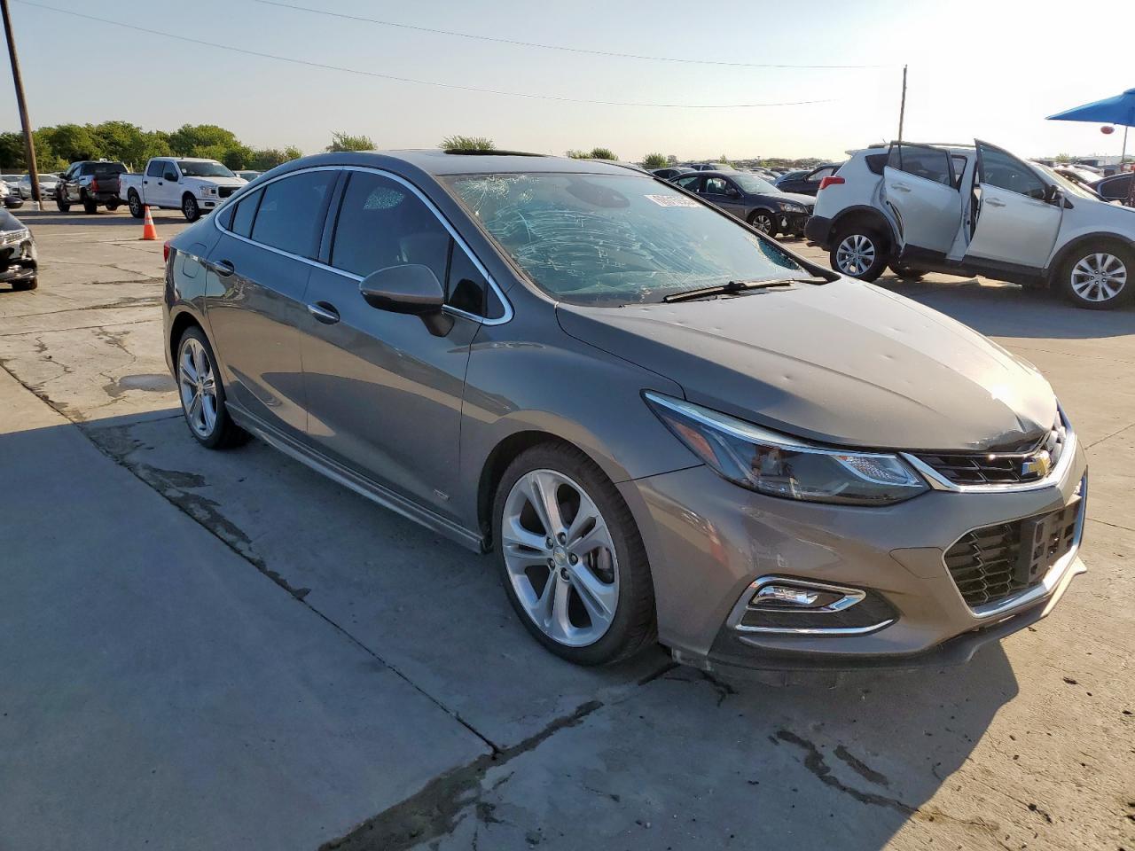 2018 Chevrolet Cruze Premier - Фото 4