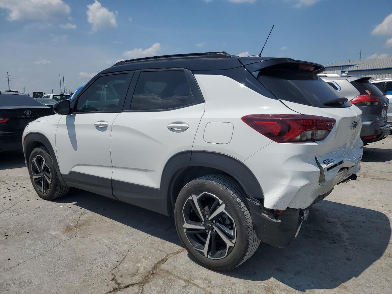 2023 Chevrolet Trailblazer Rs - Фото 2