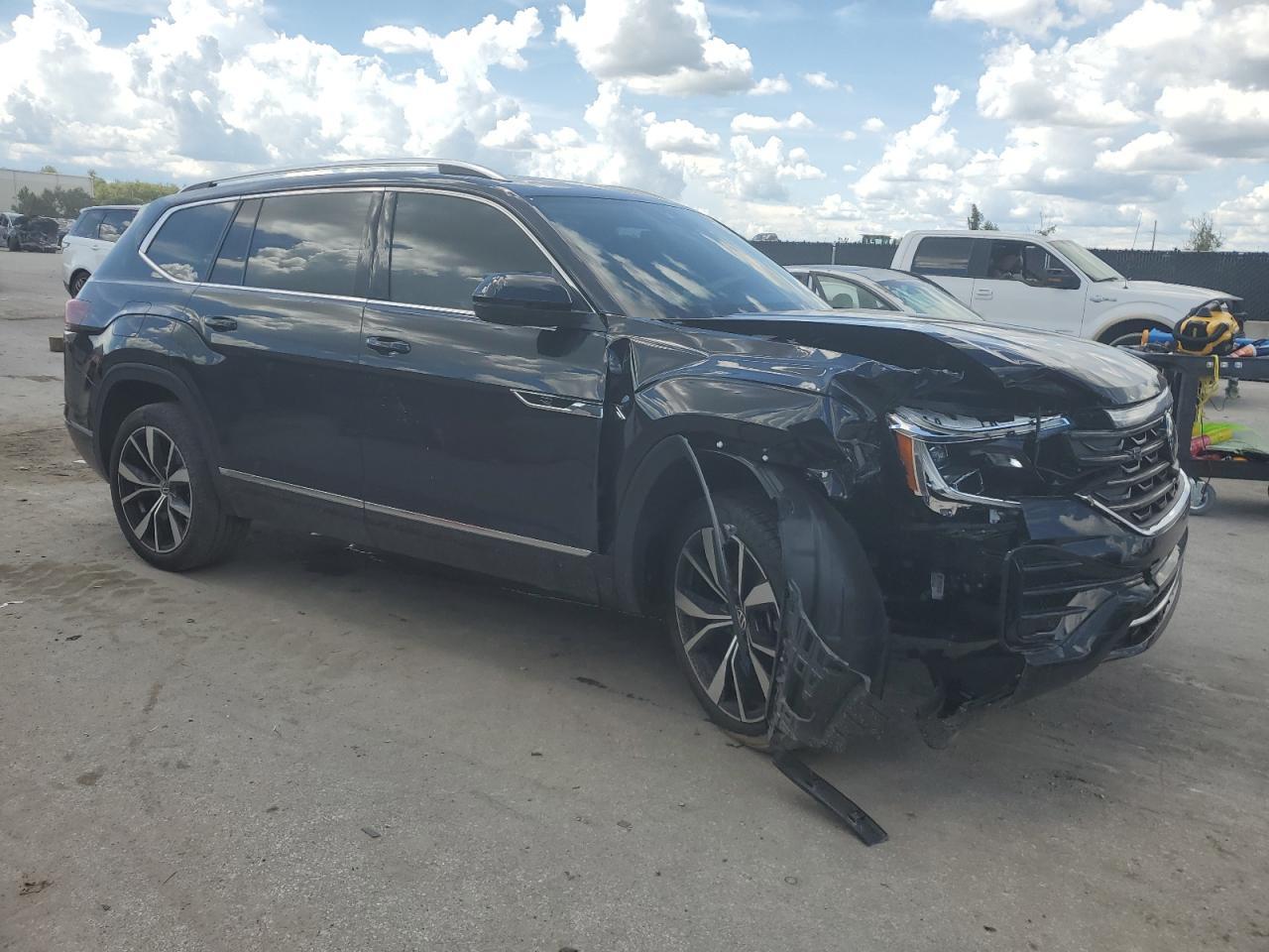 2024 Volkswagen Atlas Sel Premium R-Line - Фото 4