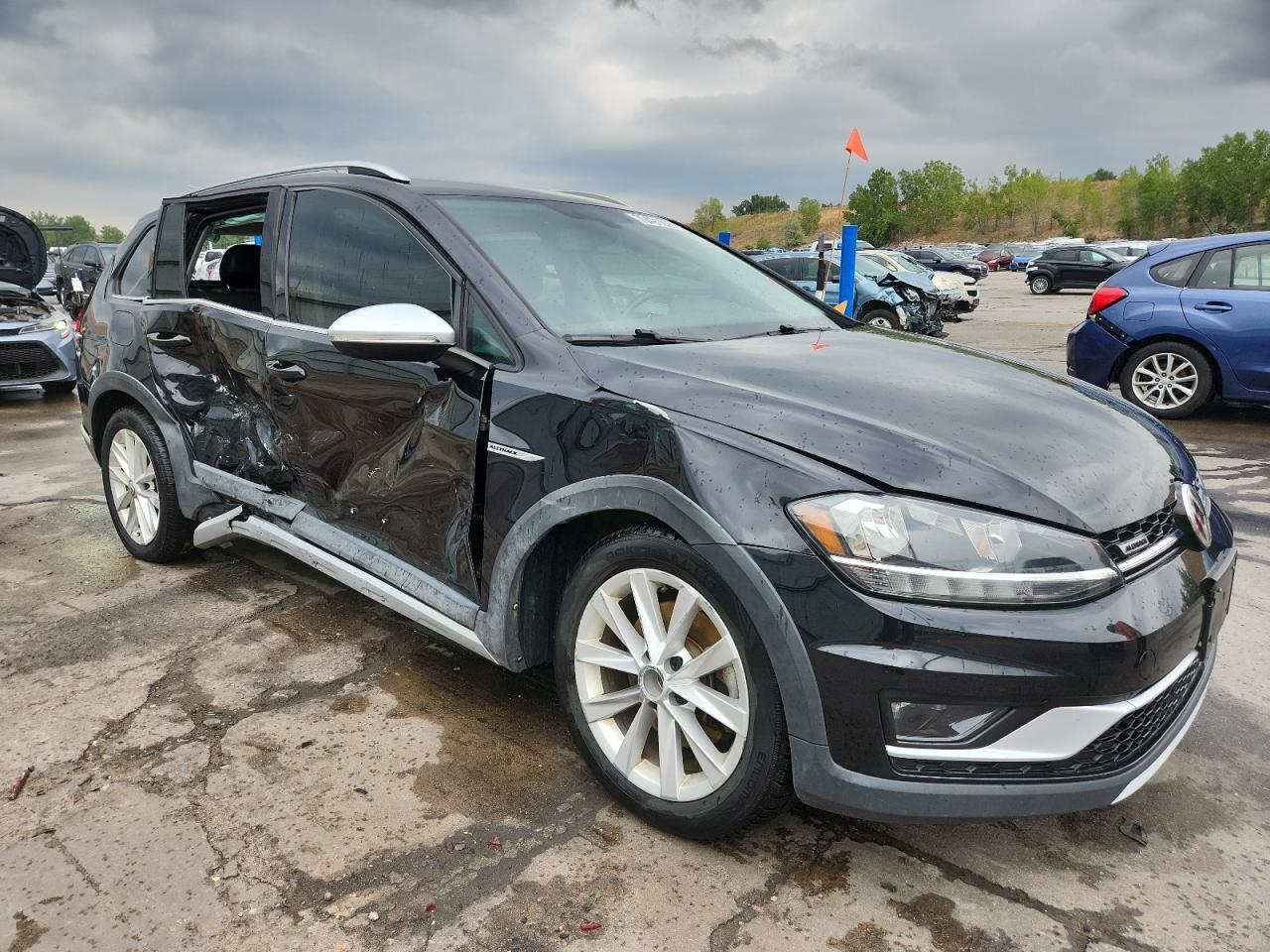 2019 Volkswagen Golf Alltrack S - Фото 4