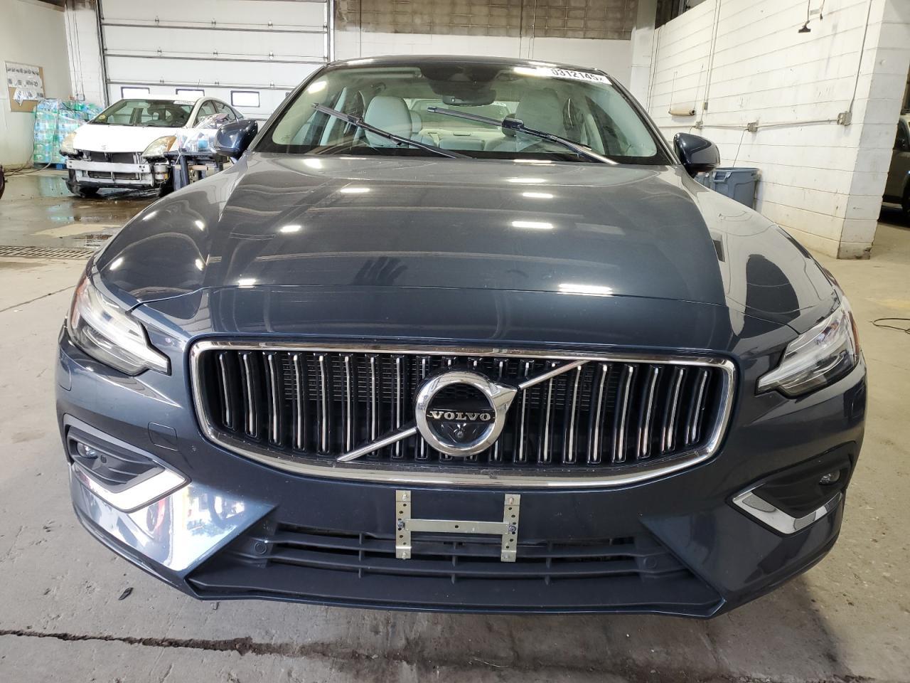 2020 Volvo S60 T6 Inscription - Фото 5