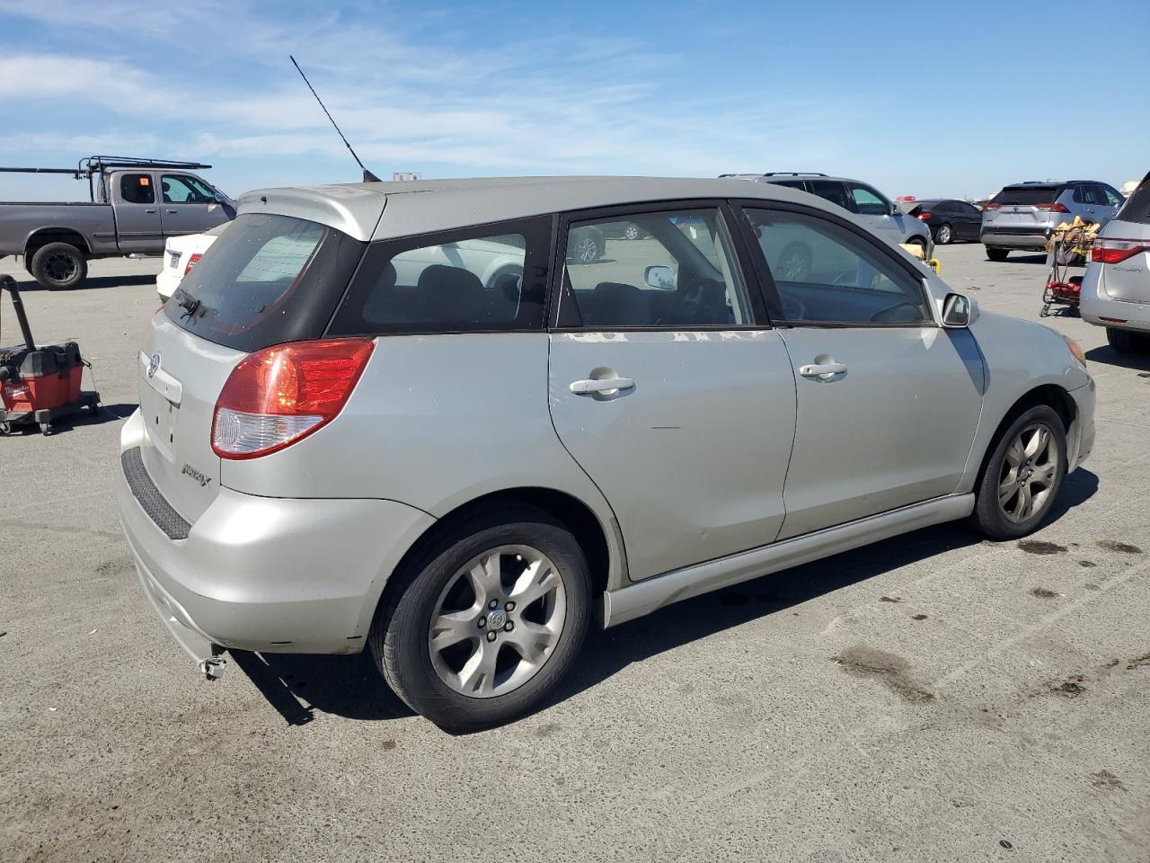 2003 Toyota Corolla Matrix Xr - Фото 3