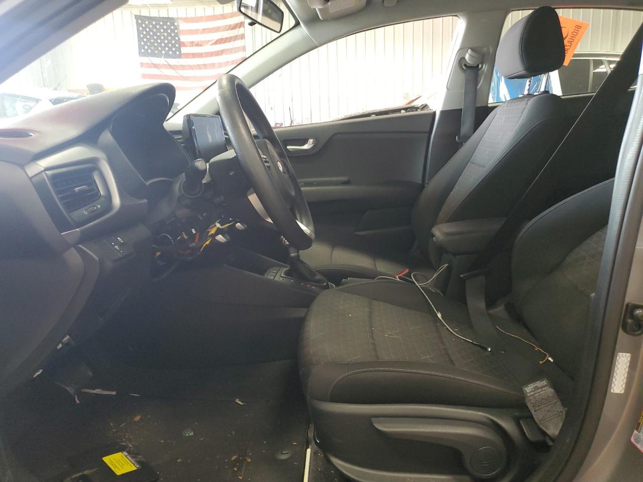 2021 Kia Rio S - Image 7