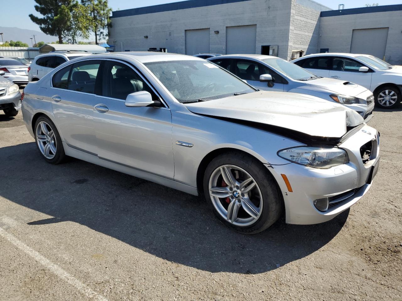 2013 BMW 535 Xi - Фото 4