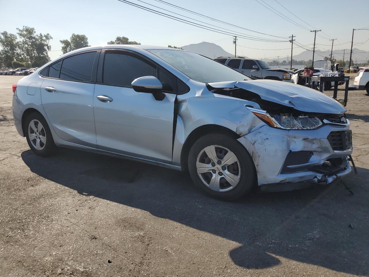 2018 Chevrolet Cruze Ls - Image 4