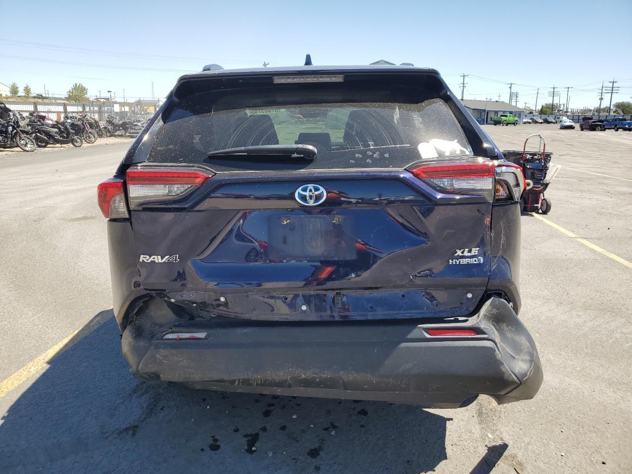2023 Toyota Rav4 Xle Premium - Image 6