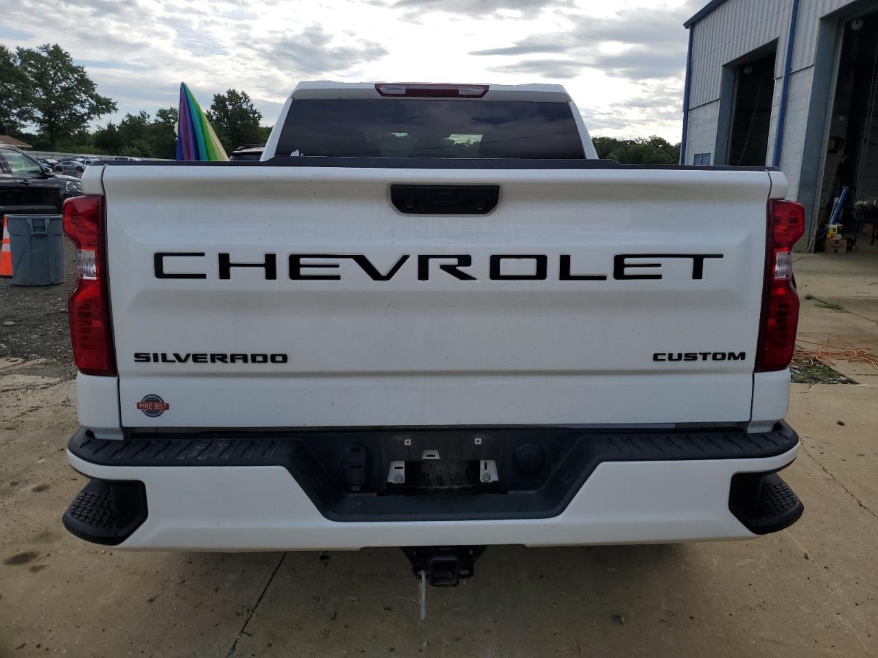 2023 Chevrolet Silverado K1500 Custom - Фото 6