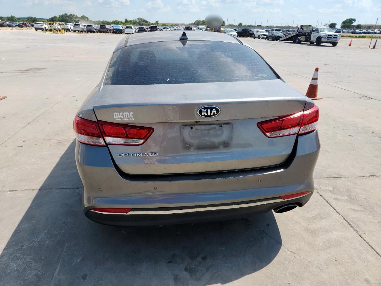 2017 Kia Optima Lx - Image 6