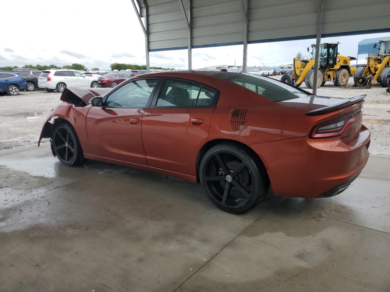 2021 Dodge Charger Sxt - Фото 2