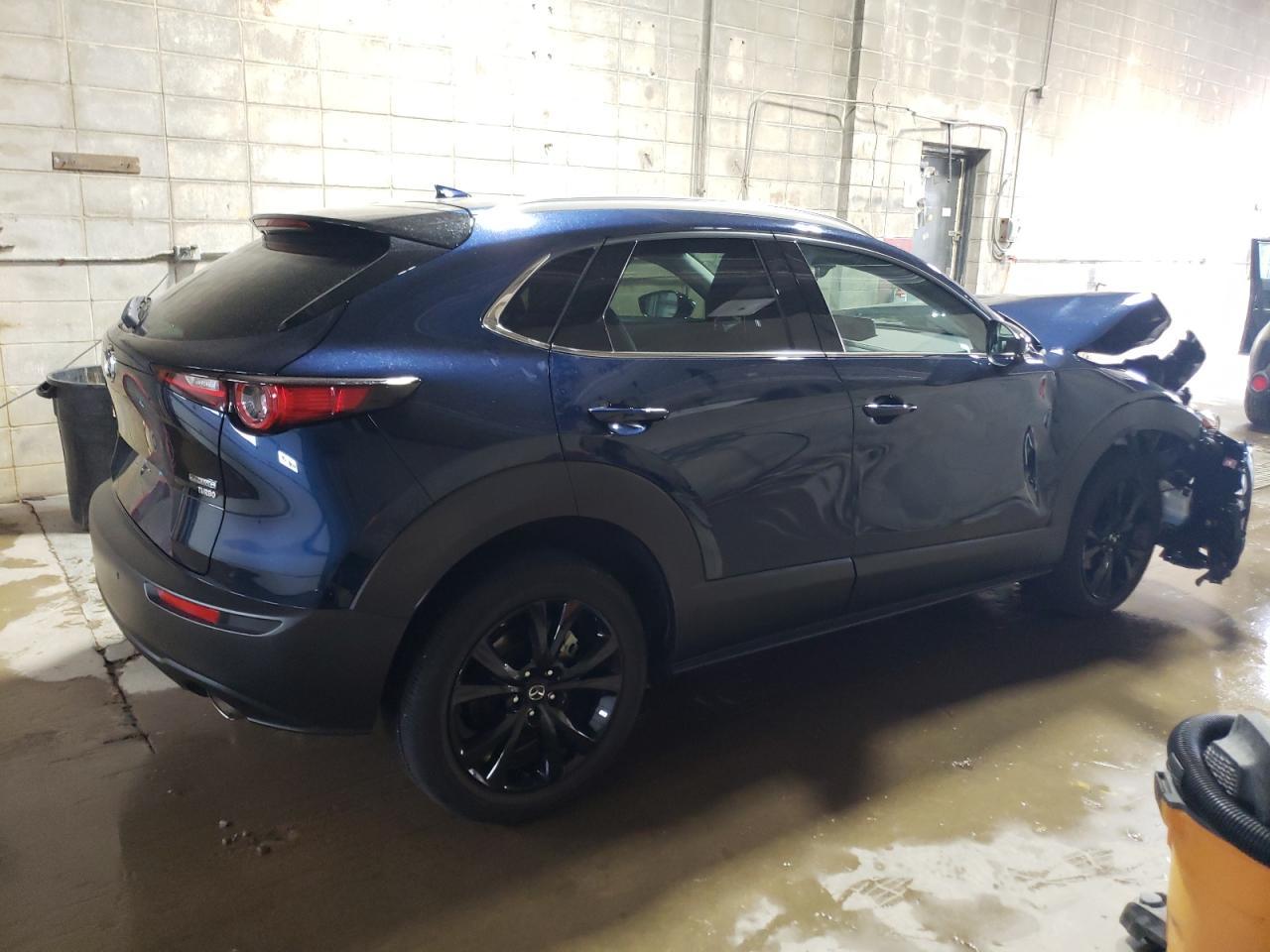 2024 Mazda Cx-30 Premium Plus - Фото 3