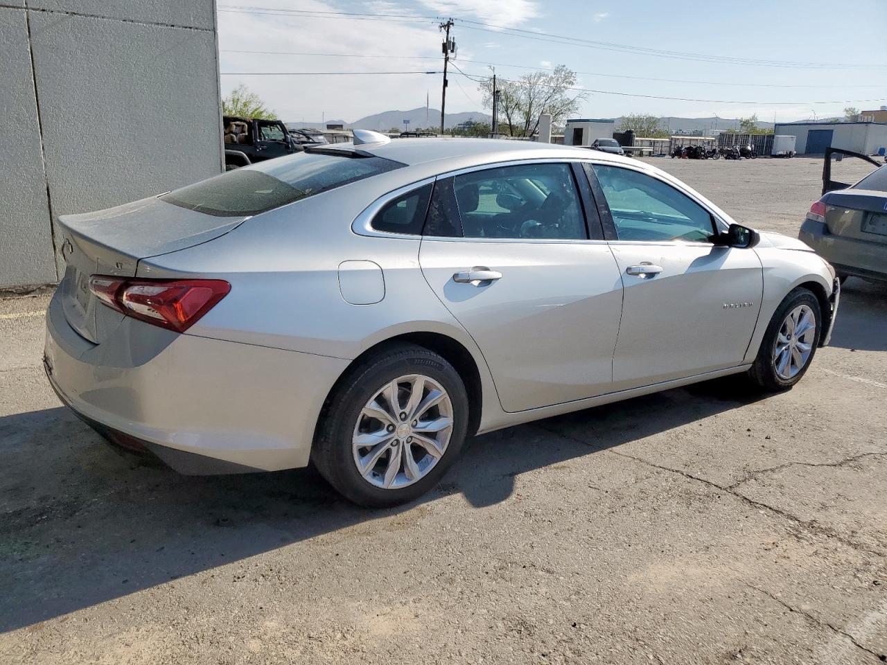 2020 Chevrolet Malibu Lt - Фото 3