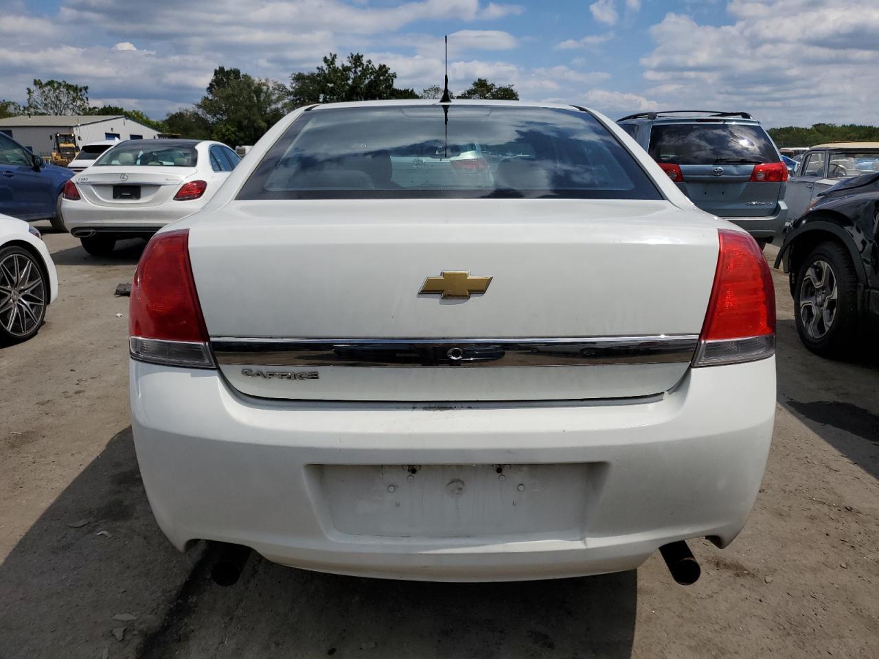 2012 Chevrolet Caprice Police - Фото 6
