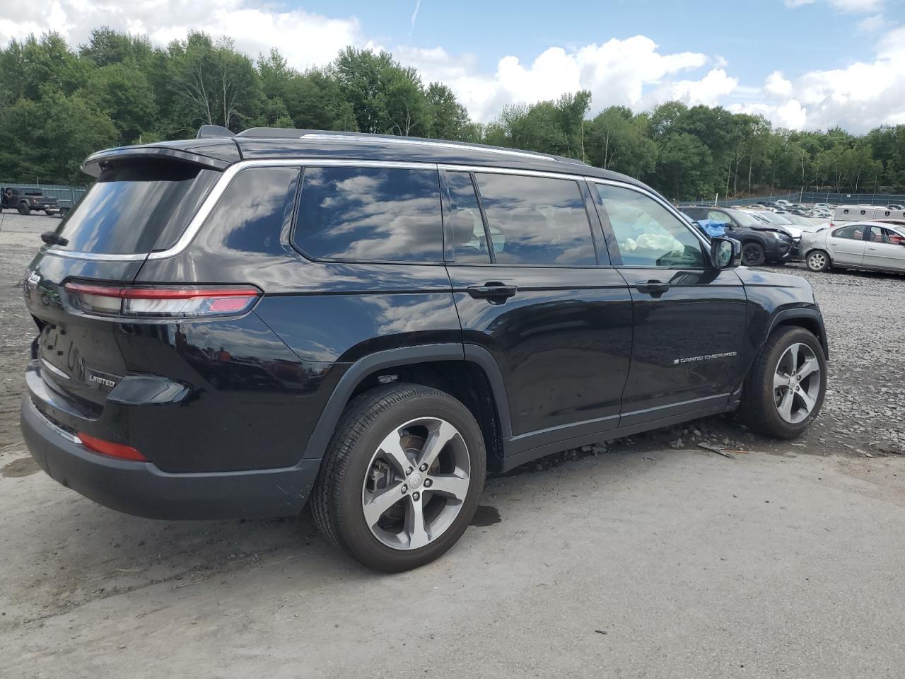 2023 Jeep Grand Cherokee L Limited - Image 3