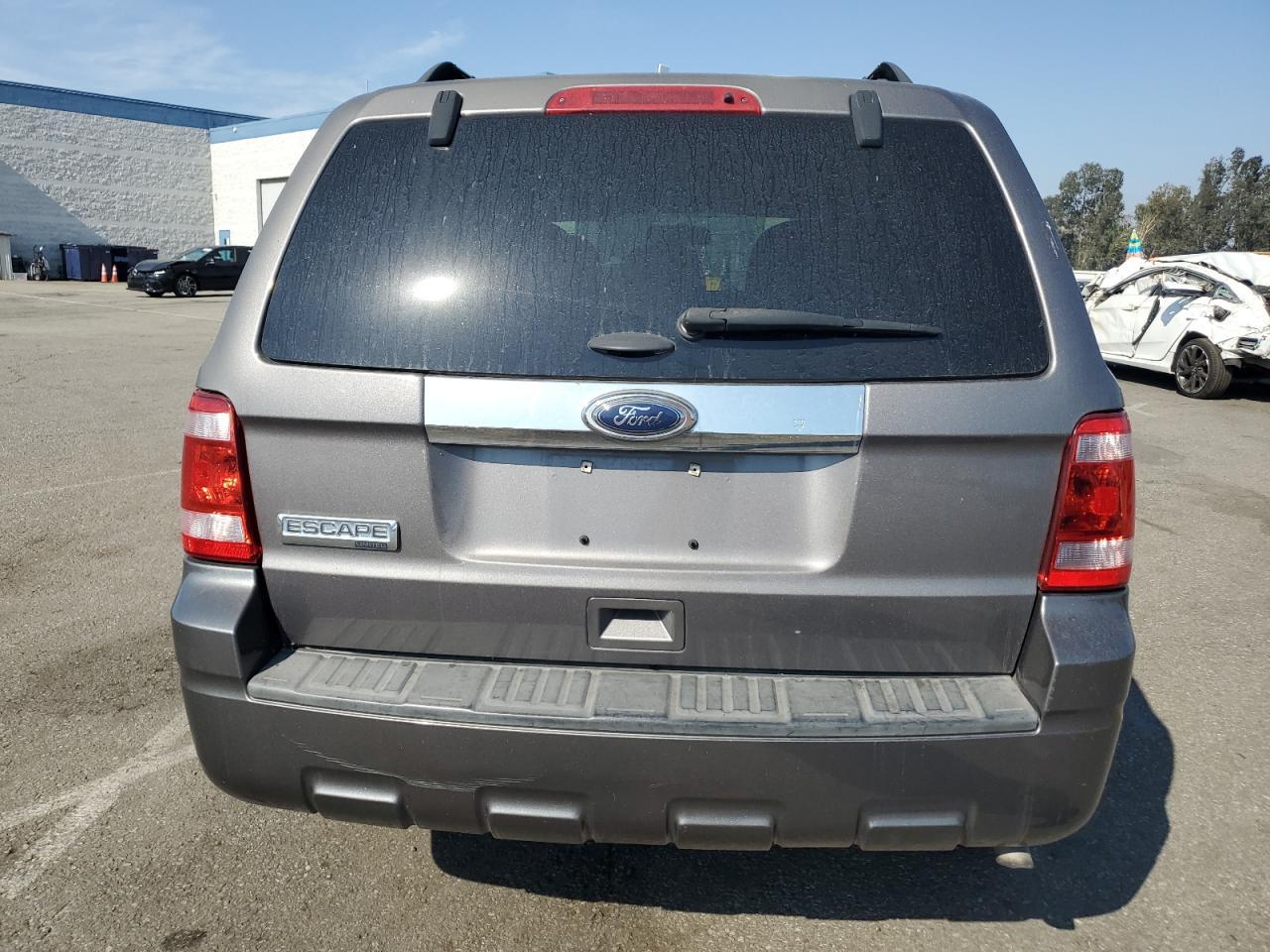 2012 Ford Escape Limited - Фото 6