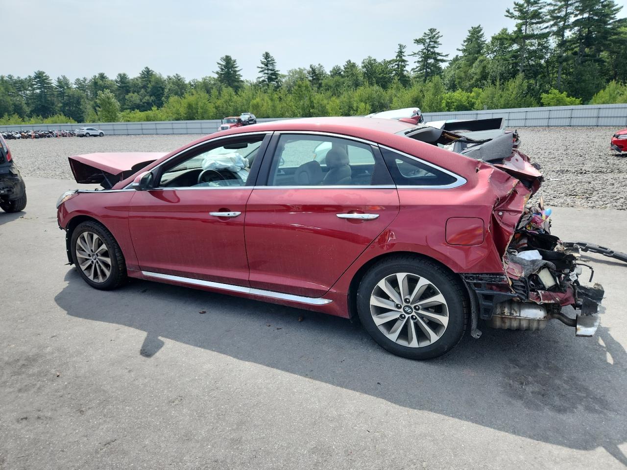 2016 Hyundai Sonata Sport - Фото 2