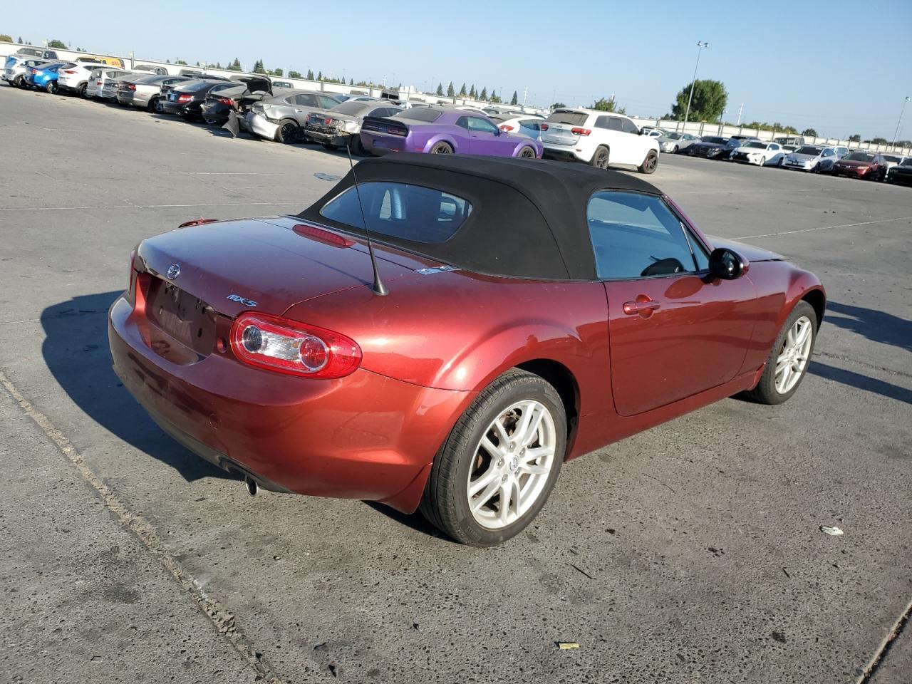 2011 Mazda Mx-5 Miata - Фото 3